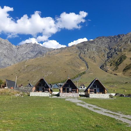 Kera Cottages Kazbegi エクステリア 写真