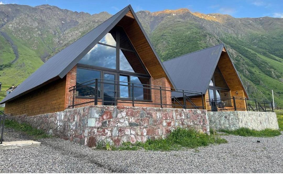 Kera Cottages Kazbegi エクステリア 写真